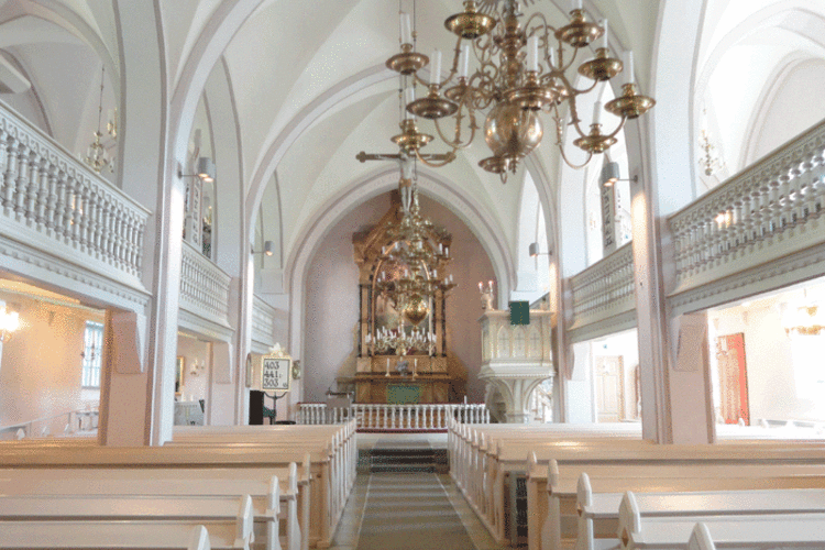 Euran kirkon käytävä